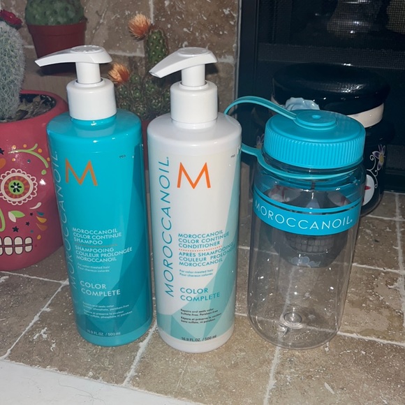Moroccanoil Hair Moroccan Oil Color Complete Shampoo And Condition